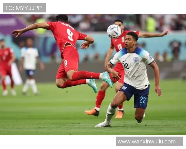 国外足球明星私人团队揭秘球场外的生活与合作伙伴关系